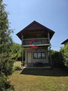 Cabana cu 2 dormitoare la Lacul Surduc – P+M, teren 445 mp, 2 terase, zon? verde superb?. - foto 7