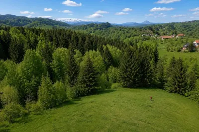 Bran Mountain Retreat – Doar 3 vile exclusiviste în inima Branului - foto 3