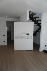 Apartament 4 camere Giroc loc de parcare inclus - foto 3
