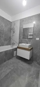 Apartament  2 camere Tractorul- Ozone Resedince ,liber,132500 Euro - foto 4