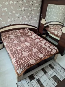 Apartament 2  camere Calea Bucuresti,etaj 2,renovat,115000 Euro - foto 2