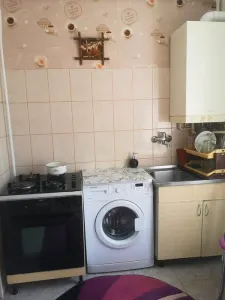 Apartament 2  camere Centrul Civic,decomandat,mobilat-utilat,etajul 2,110000 Euro - foto 6