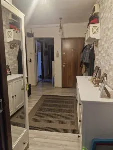 Apartament 3 camere decomandat. Faget,parcare,158000 Euro - foto 2