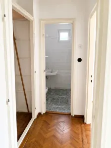 Apartament  2 camere Centrul- Civic ,etaj intermediar,112000 Euro - foto 5