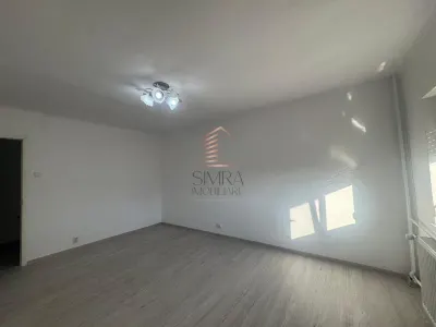 Apartament tip D,etaj 1,cu garaj de 30 mp - foto 2