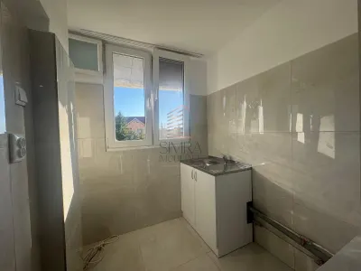 Apartament tip D,etaj 1,cu garaj de 30 mp - foto 5