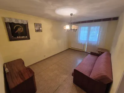 Apartament 2 camere Grivitei,decomandat,etaj 3,77000 Euro - foto 7