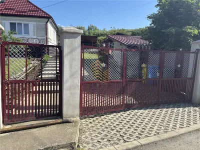 Spre vanzare casa in Lechinta - foto 8