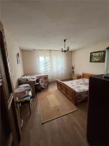 CASA DE VANZARE| ZAVOAIE| 486 MPU| 5 ARII TEREN| CASA D+P+2E - foto 8
