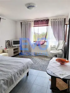 Apartament 2 camere de inchiriat, loc parcare, curte, Valea Lupului - foto 2