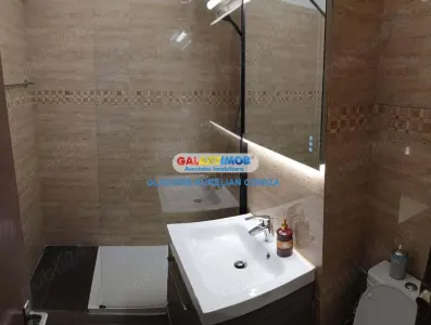 Inchiriere apartament Piata Muncii cu parcare proprie - foto 6