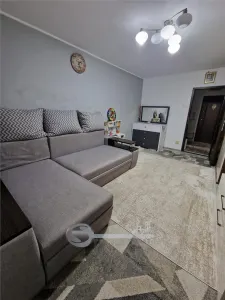 PODU ROS 2 CAMERE MOBILAT SI UTILAT - foto 4
