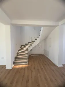 MOSNITA- DESINGE MODERN  - FINISAJE PREMIUM  - DUPLEX - foto 3