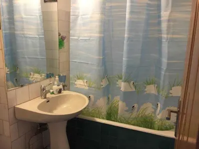 Apartament 3 camere de închiriat â€“ Independenței, lângă Universitatea de Medicină și Farmacie â€žGrigore T. Popaâ€ din Iași - foto 6