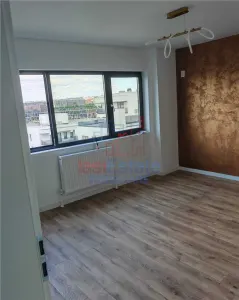 Apartament 3 camere renovat, 61 mp, etaj 8/10 â€“ Splai Bahlui - foto 2