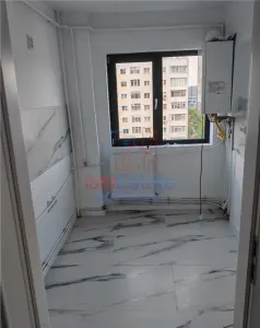 Apartament 3 camere renovat, 61 mp, etaj 8/10 â€“ Splai Bahlui - foto 4