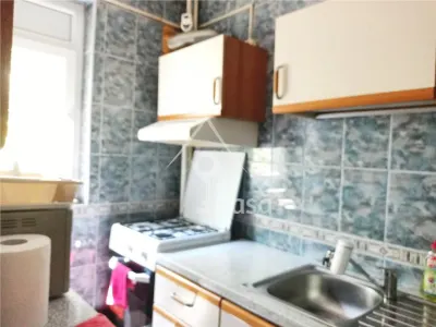 Garsoniera partial mobilata, bdv. Basarabiei, 200 euro - foto 3