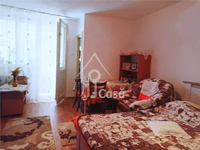 Garsoniera partial mobilata, bdv. Basarabiei, 200 euro - foto 4
