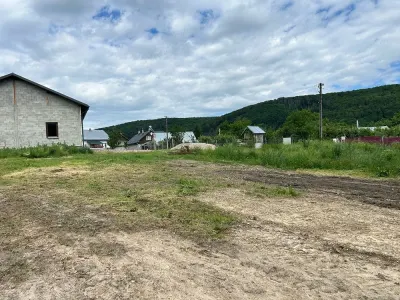 Terenuri intravilane de vanzare Patrauti - foto 5