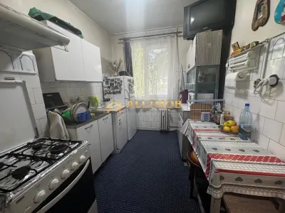 Apartament 2 camere in Ploiesti, zona Democratiei. - foto 13