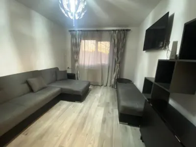 Garsoniera in Ploiesti, zona 9 Mai - foto 2