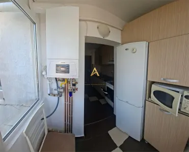 Apartament 3 camere in Ploiesti, zona Mihai Bravu - foto 2