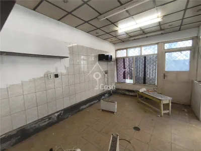 SPATIU COMERCIAL CU CURTE DE 32 MP LA 200 M DE CALEA RAHOVEI - foto 2