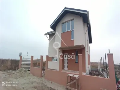 Vila cocheta, constructie sigura, 4 camere luminoase si 250 mp curte - foto 9