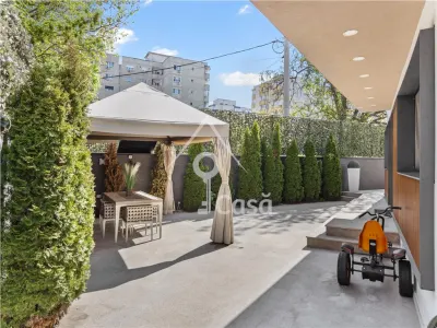 Vila 7 camere, mobilata si utilata integral, Lux - foto 17