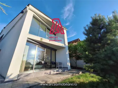 Refugiul Tau Exclusiv: Vila Superba de Vanzare cu  Panorama! - foto 7