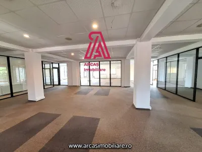 Imobil comercial de inchiriat P+3 -950 mp utili! - foto 3