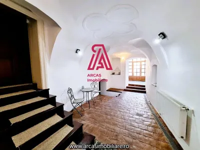 Casa individuala de vanzare cu 4 apartamente-Centrul Istoric Sibiu! - foto 8