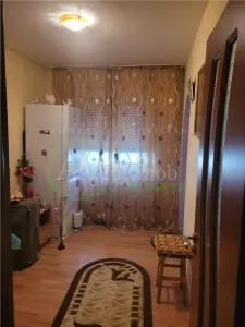 Apartament 3 camere nedecomandate, zona Cora - foto 7
