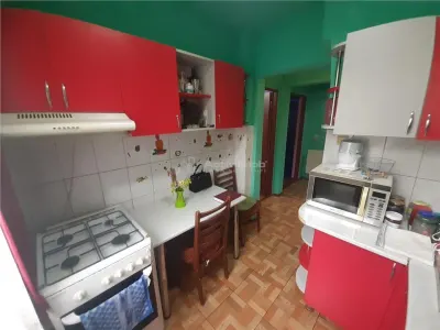 Resita, 2 Cam. Dec. Mobilat+Utilat, Parter, Micro 2 - foto 16