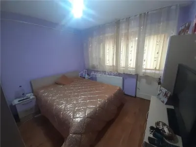 Resita, 2 Cam. Dec. Mobilat+Utilat, Parter, Micro 2 - foto 3