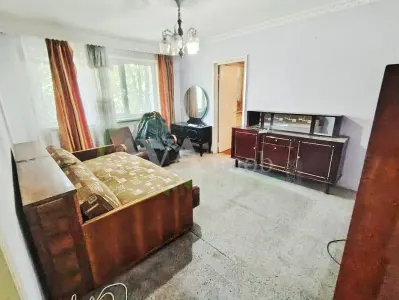 Apartament 2 camere nedecomandat, zona Milcov - foto 2