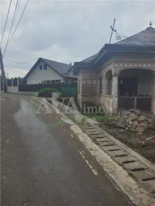 Casa de vanzare in Valea Seaca – 600 mp teren, la 10 minute de Bacau - foto 2