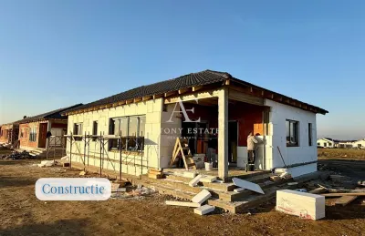 Antony Estate | Tulips House, Casa de vanzare, Santandrei - Bihor - foto 3