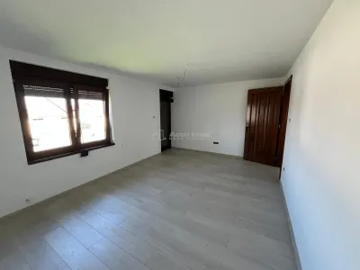 Caransebes, Casa 7 Camere + Teren 600 Mp., Zona Pipirig - foto 6