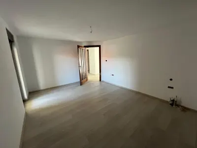 Caransebes, Casa 7 Camere + Teren 600 Mp., Zona Pipirig - foto 7