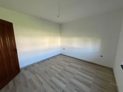Caransebes, Casa 7 Camere + Teren 600 Mp., Zona Pipirig - foto 8