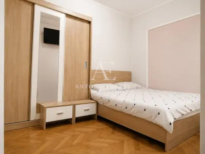 Antony Estate | Apartament de vanzare, 2 camere - Zona Parc 22 Decembrie - Oradea - foto 5