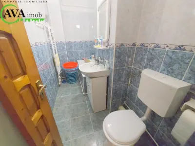 Apartament 3 camere decomandat, zona Mioritei - foto 14