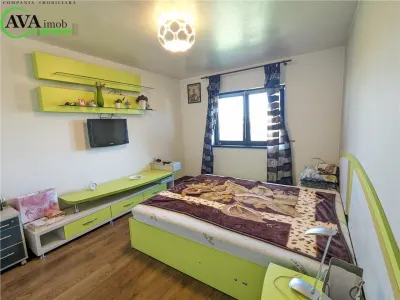 Vila P+1+M, 350 mp, 6 camere, teren 1947 mp, zona Nicolae Balcescu Sarata - foto 12