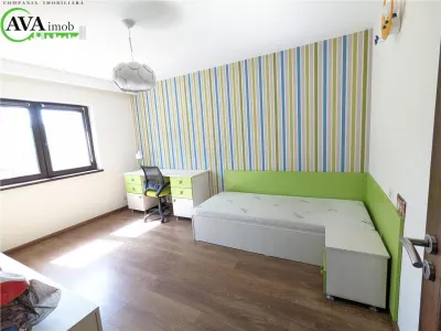 Vila P+1+M, 350 mp, 6 camere, teren 1947 mp, zona Nicolae Balcescu Sarata - foto 14