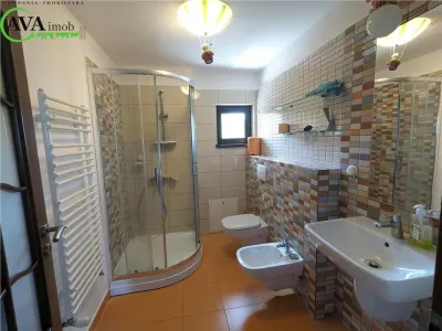 Vila P+1+M, 350 mp, 6 camere, teren 1947 mp, zona Nicolae Balcescu Sarata - foto 23