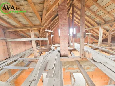 Vila P+1E+M, teren 544 mp, zona Lilieci - foto 11