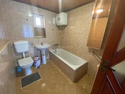 Iaz, Casa la Curete, 9 Camere, Teren 2892 Mp - foto 21