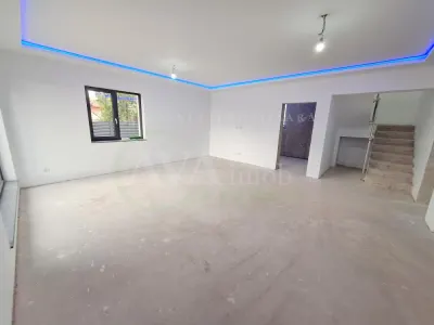Casa noua Moderna , P+M, 5 camere, Hemeius – zona Primariei - foto 4