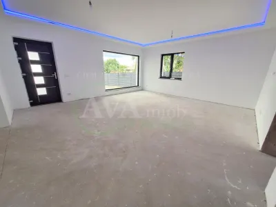 Casa noua Moderna , P+M, 5 camere, Hemeius – zona Primariei - foto 5